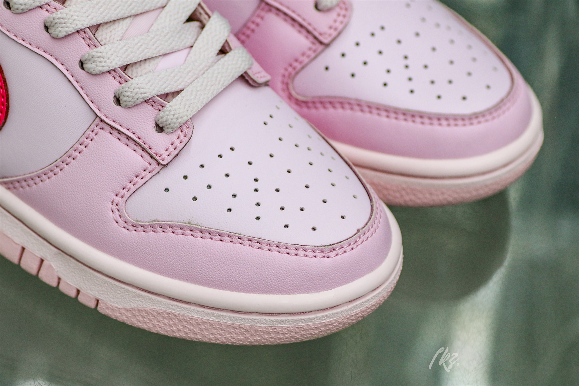 Nike Dunk Low ‘Triple Pink’ Women’s