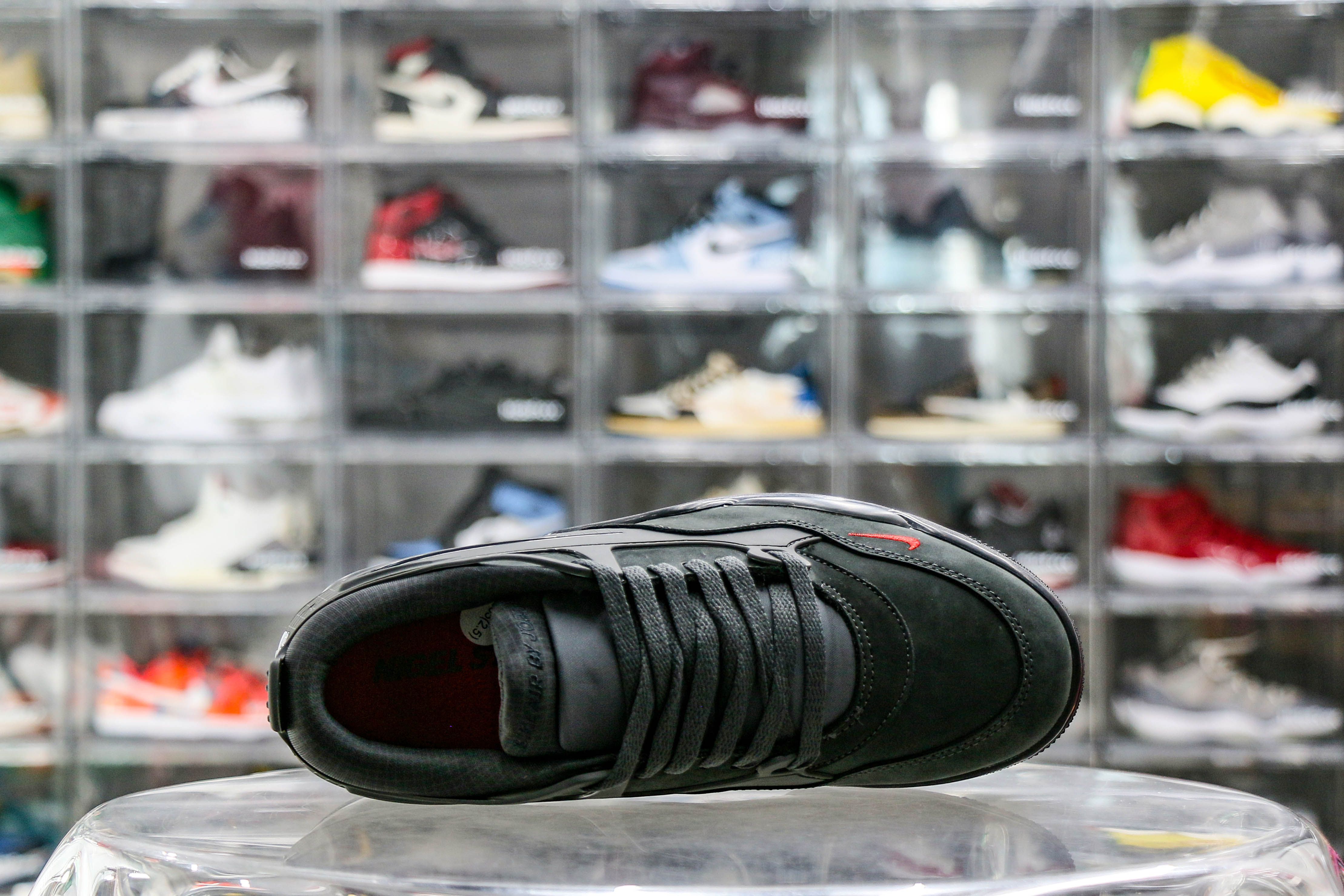 Jordan 4 RM SP Nigel Sylvester Driveway Grey