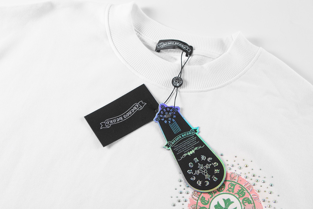 Ch*0me He**ts latest heavy-weight basic crewneck sweatshirt in white