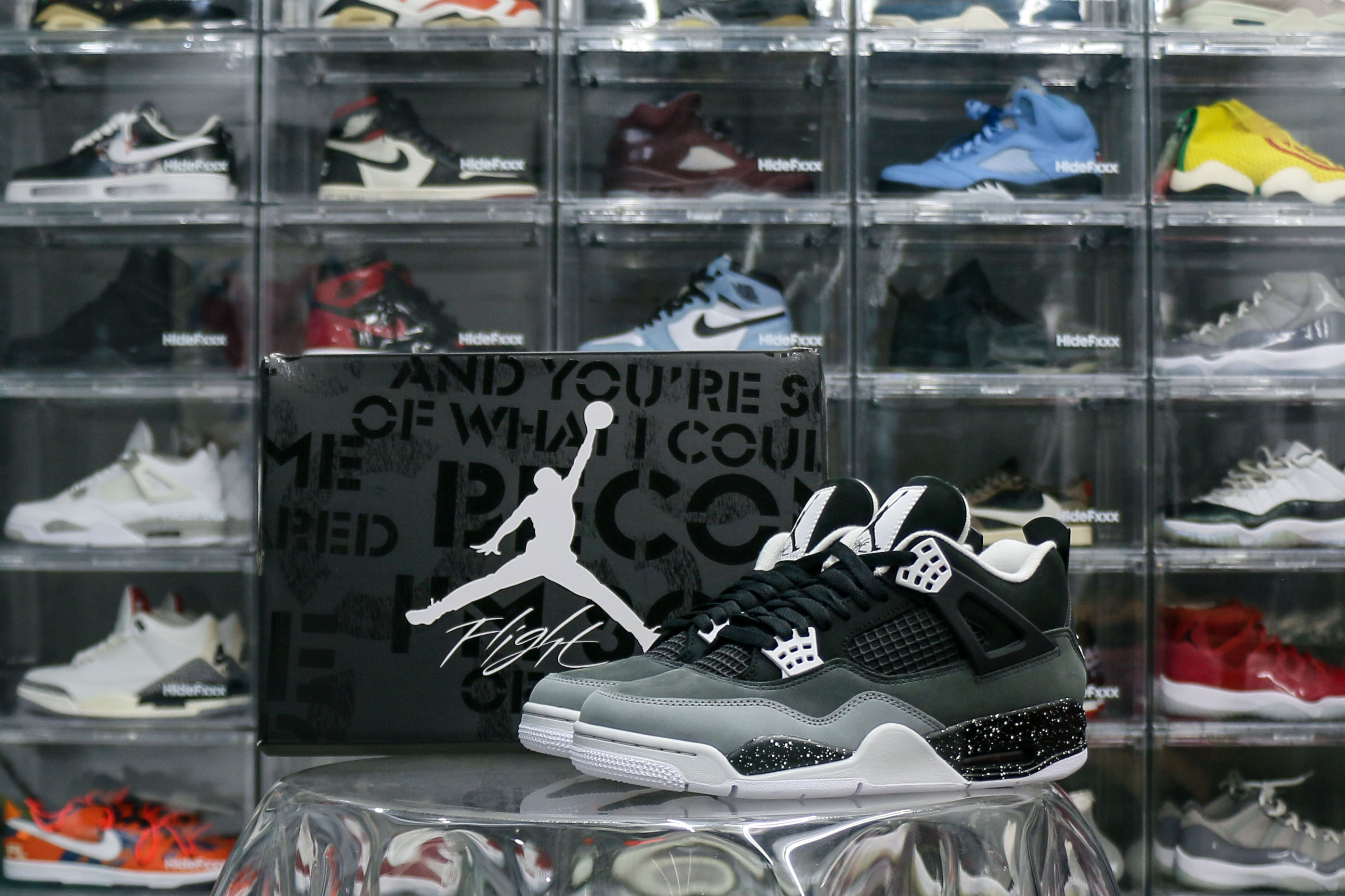 Air Jordan 4 Retro Fear Pack 2024 (Ln5 A1)