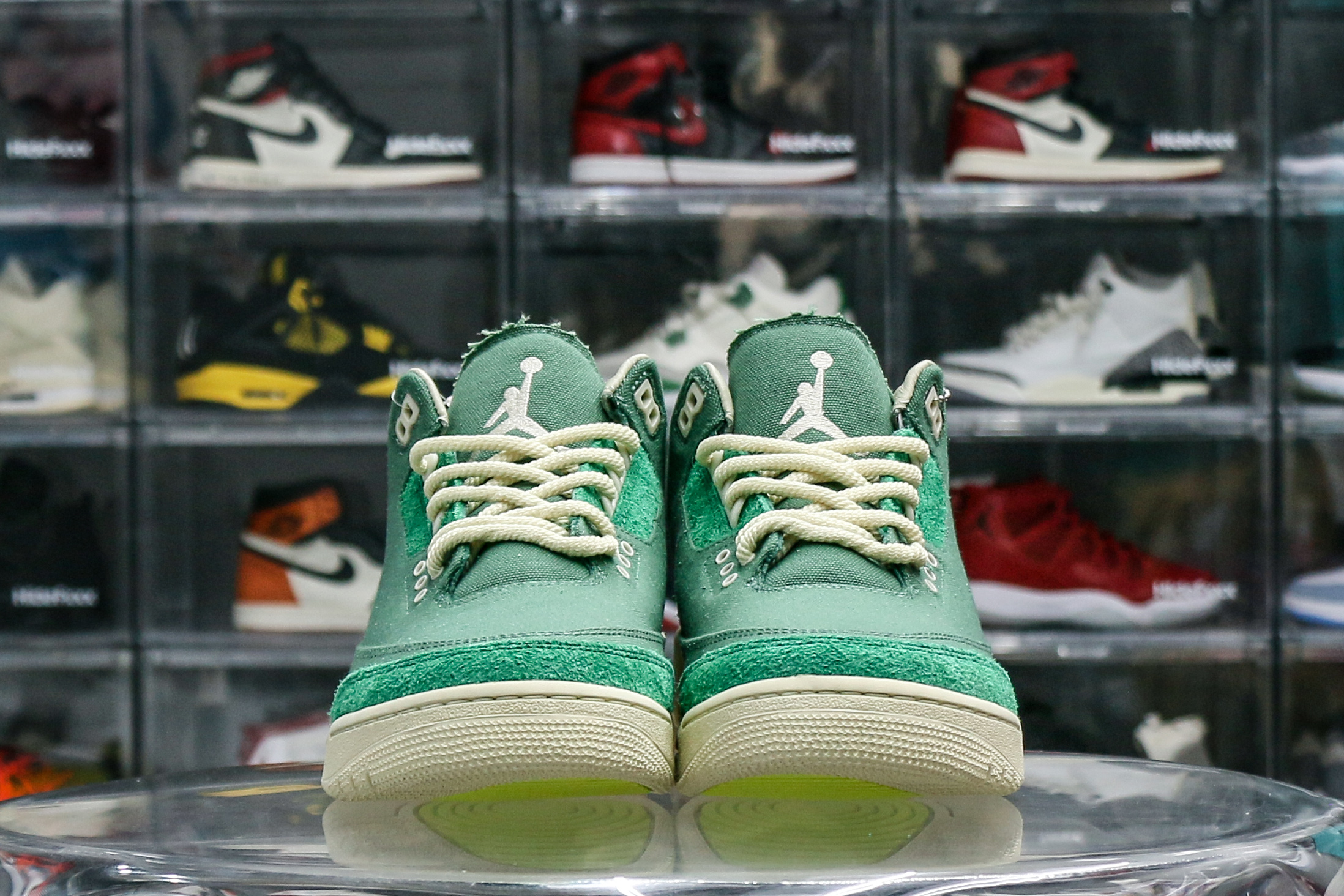 Nina Chanel Abney X Wmns Jordan 3 Retro SP Bicoastal