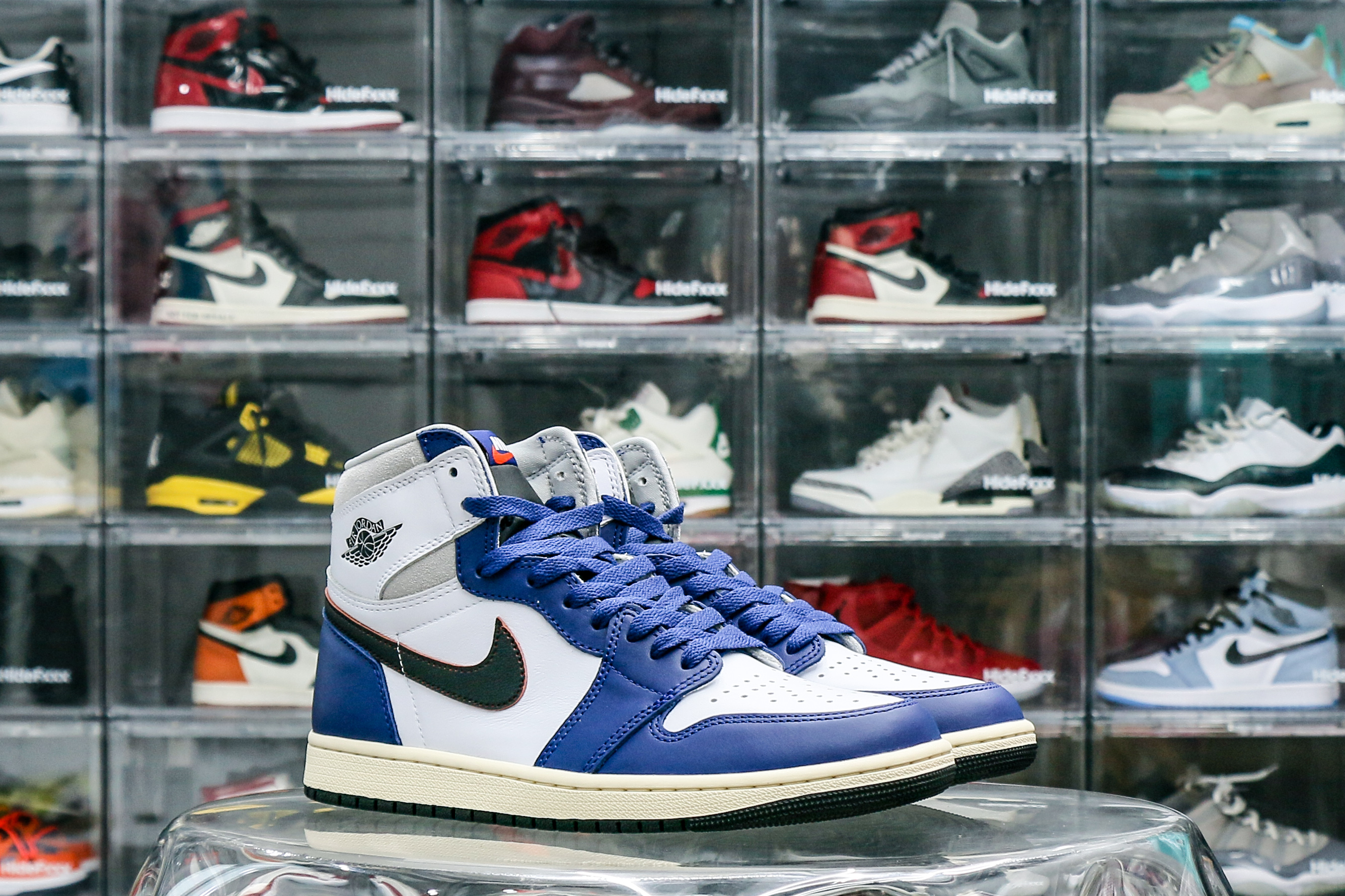 Air Jordan 1 High OG Rare Air Deep Royal Blue 2025