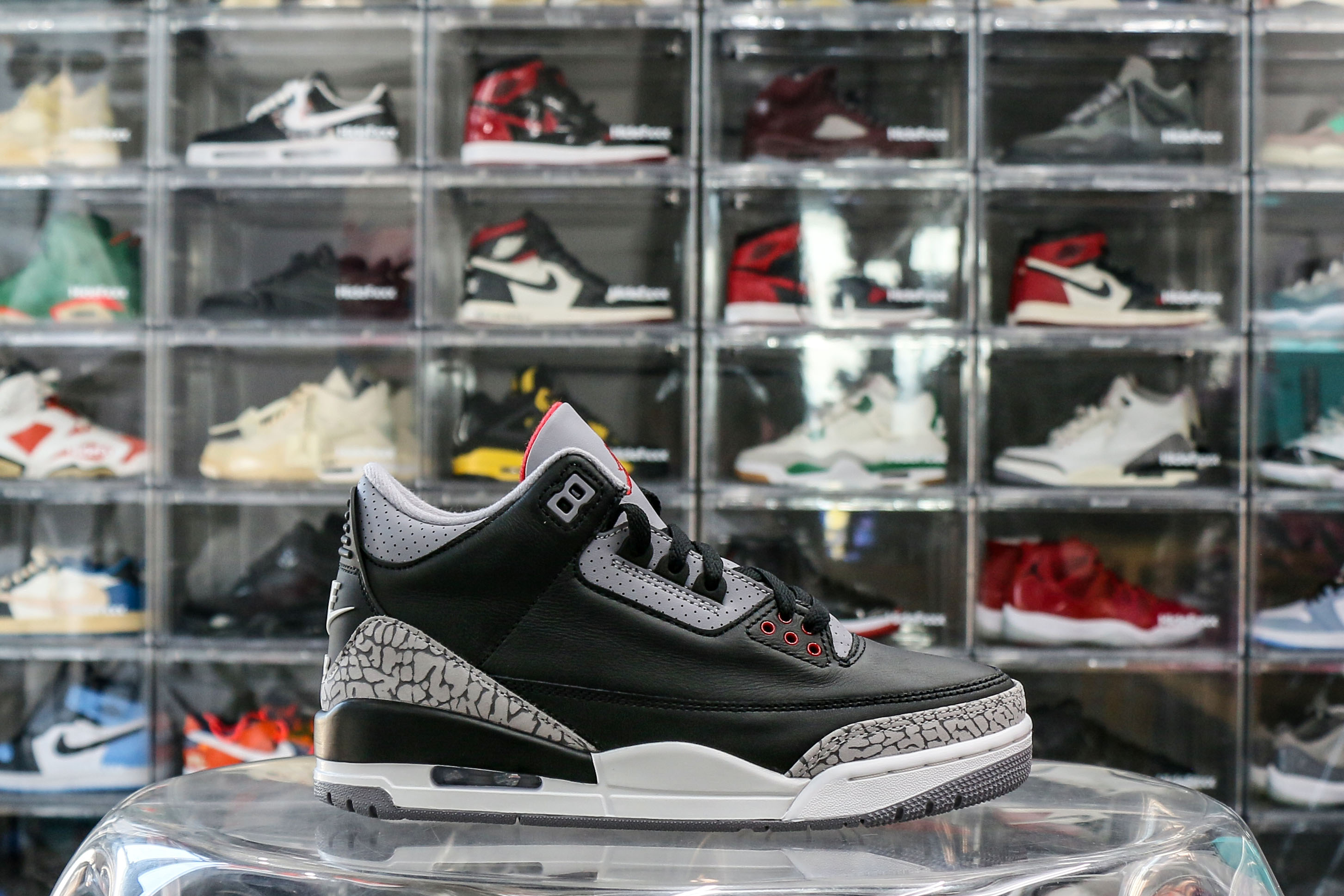 Air Jordan 3 Retro Black Cement Reimagined 2024 (Ln5 A1)