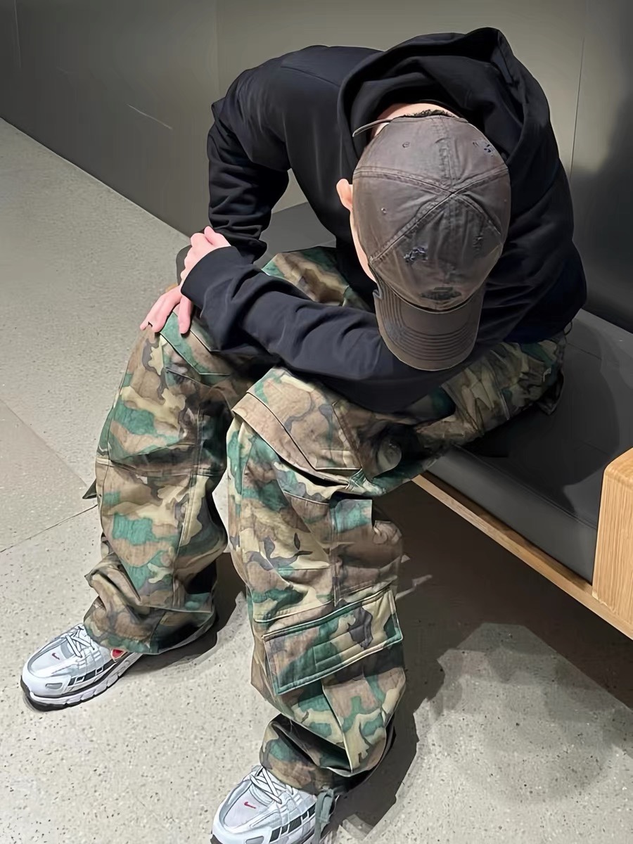 Far Archive Camo Pants