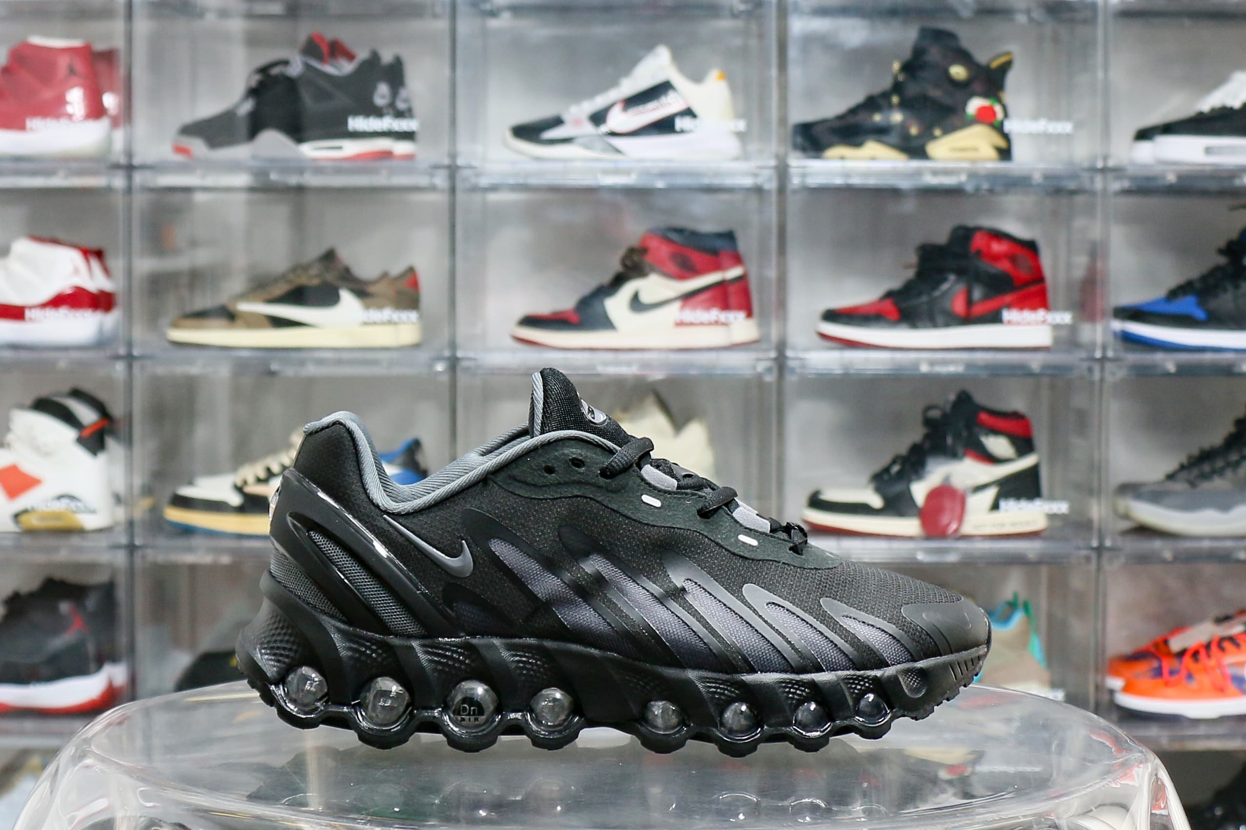 Nike Air Max Dn8 Black Gray (2025)