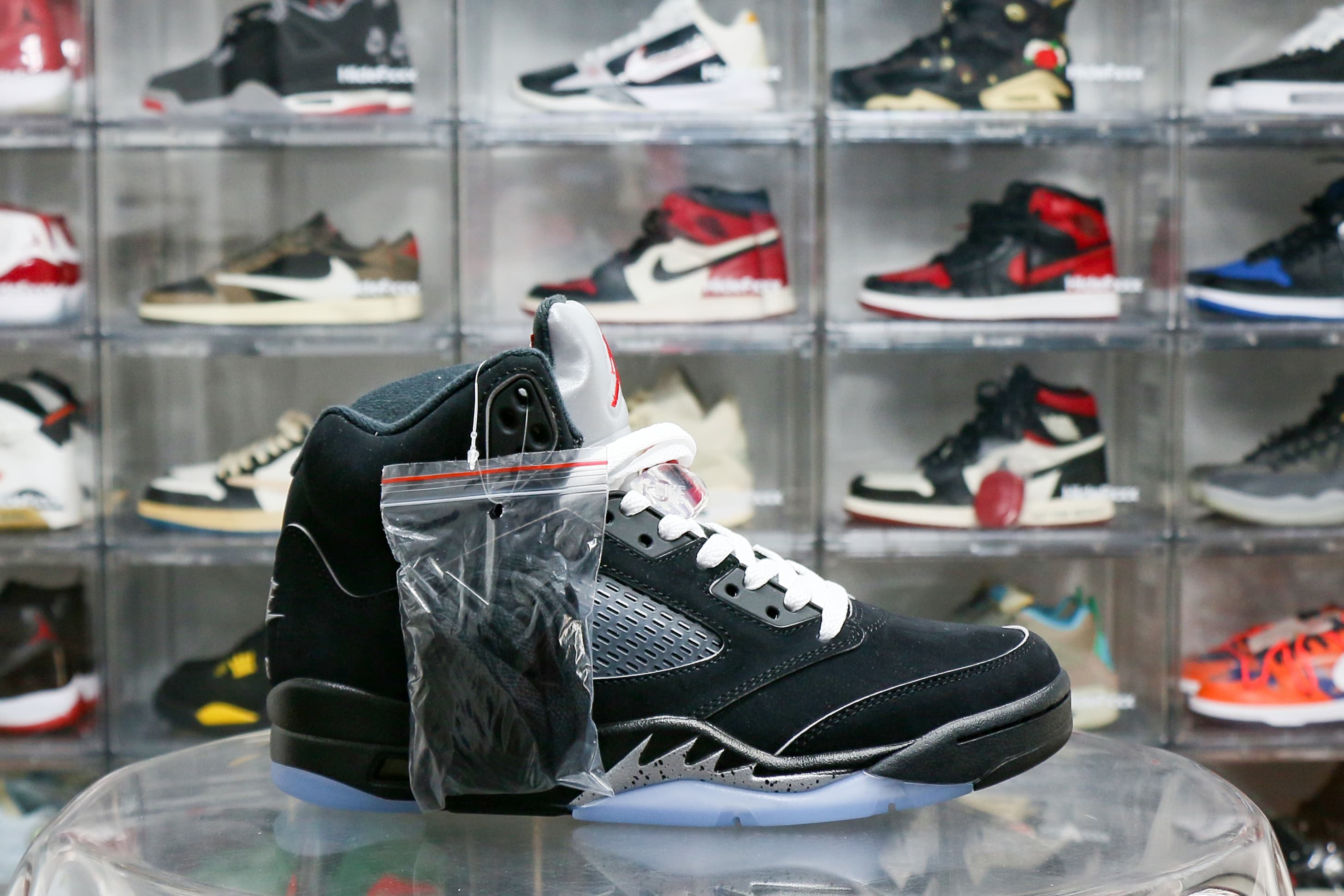 Air Jordan 5 Retro OG ‘Metallic Reimagined’ 2025 (Ln5 A1)