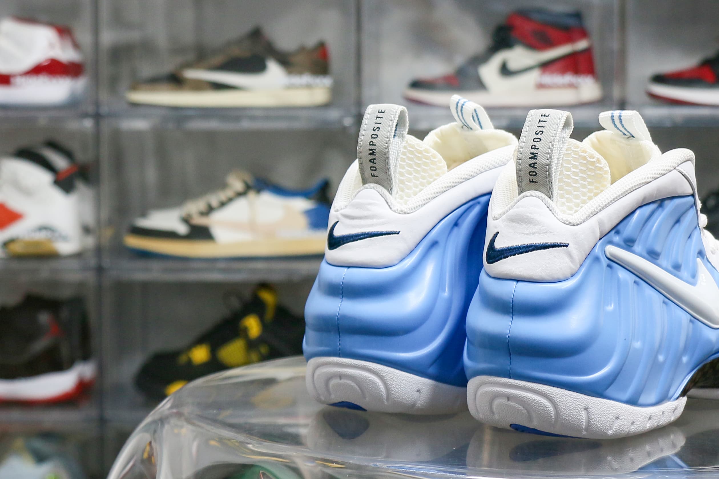 Nike Air Foamposite Pro University Blue 2003