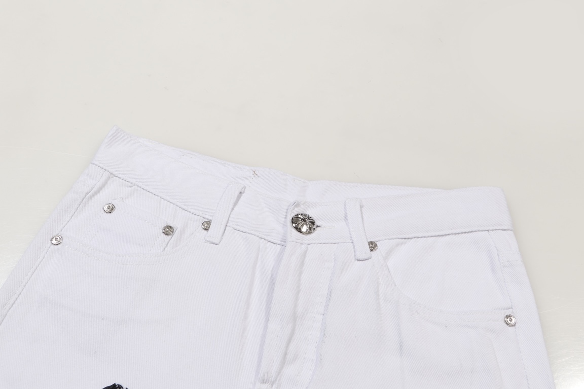 Ch*0me He**ts green zebra print croesses white pants