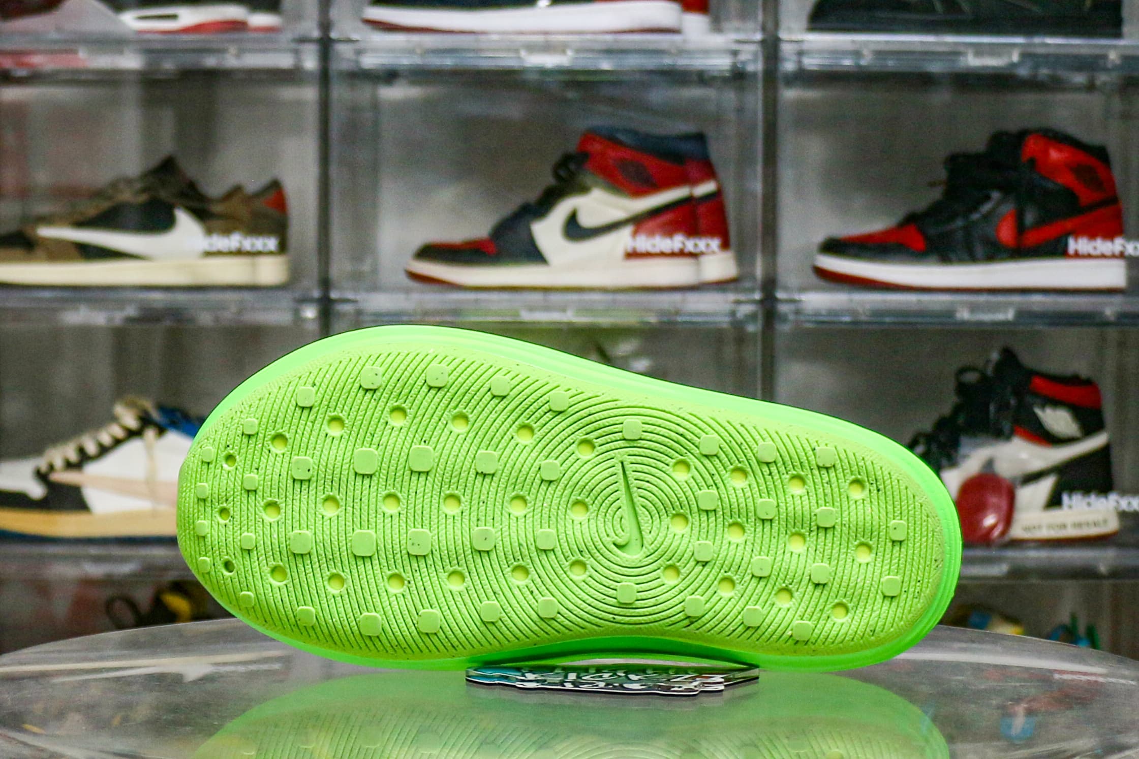 Nike ReactX Rejuven8 Green Strike