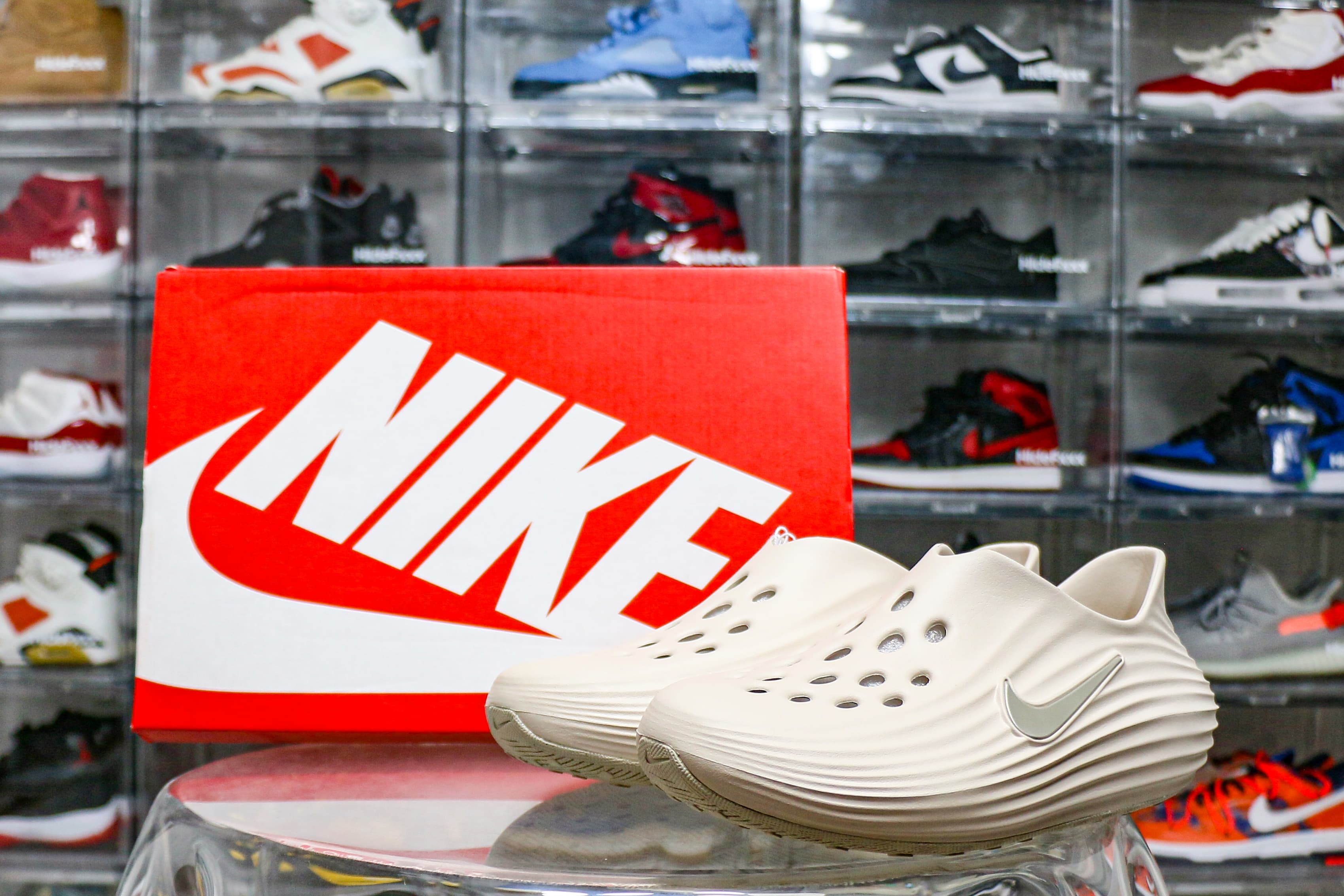 Nike ReactX Rejuven8 Light Orewood Brown